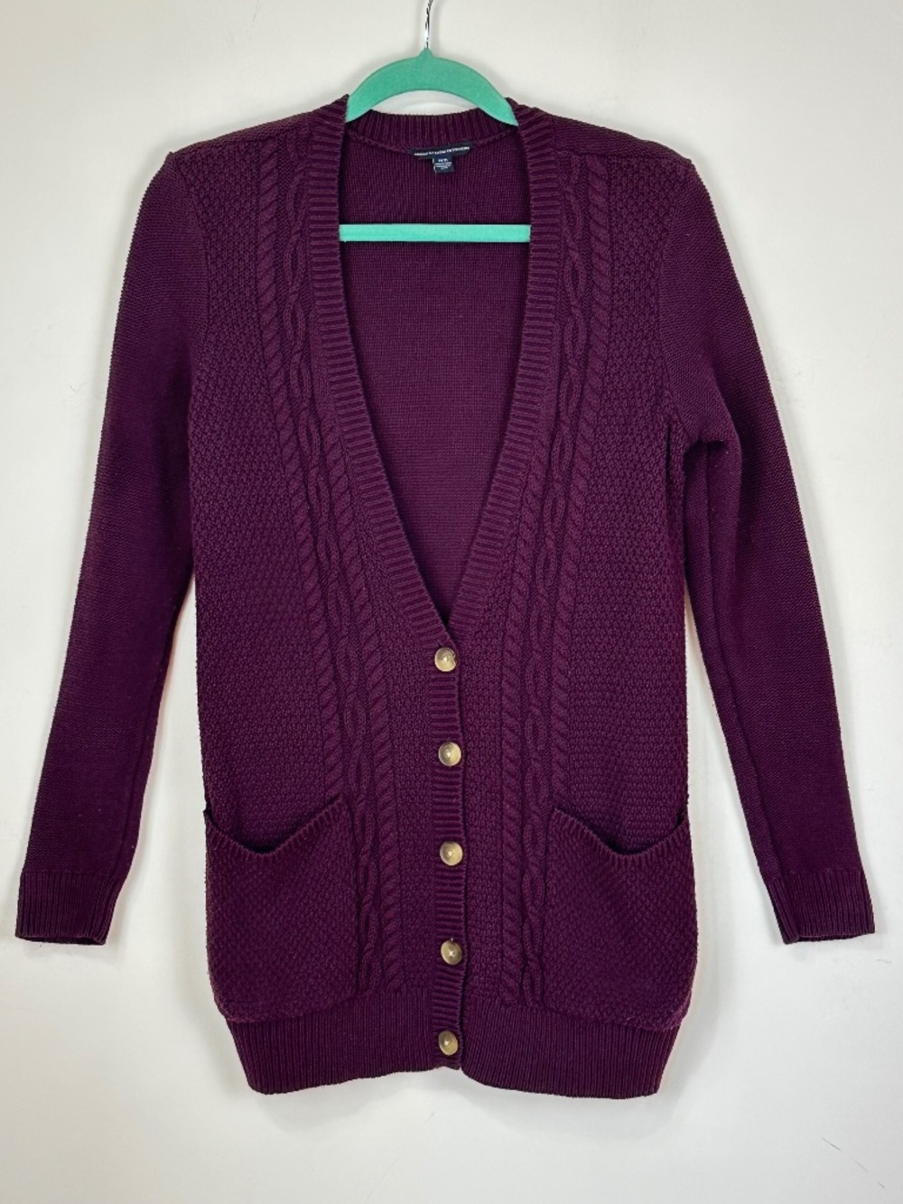 American Eagle Womens Burgundy Cable Knit Cardigan Sweater M Collegiate Preppy
